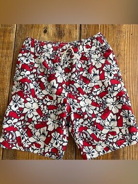 Vineyard vines swim trunks size medium M